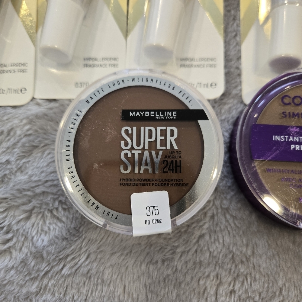 Lot Of 12 Piece Beauty Products - Covergirl Almay And Maybelline New - Picture 9 of 12